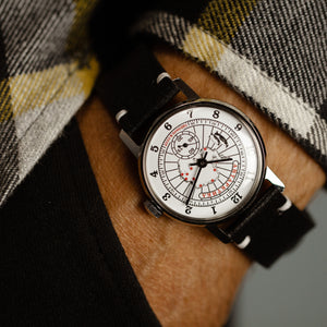 Rare soviet vintage mechanical men's wrist watch Antarctica with leather nato strap