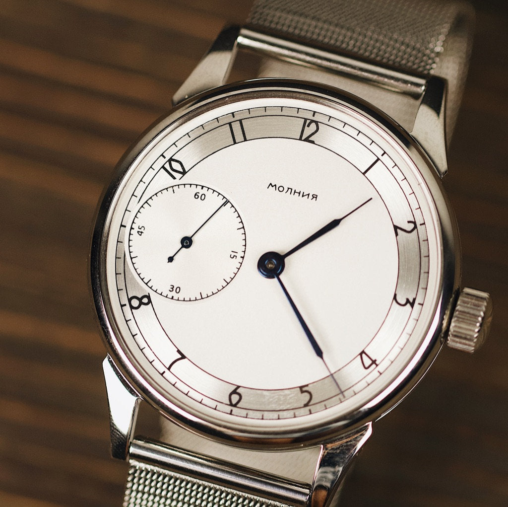 Men's rare vintage soviet wrist watch Molnija with leather nato strap
