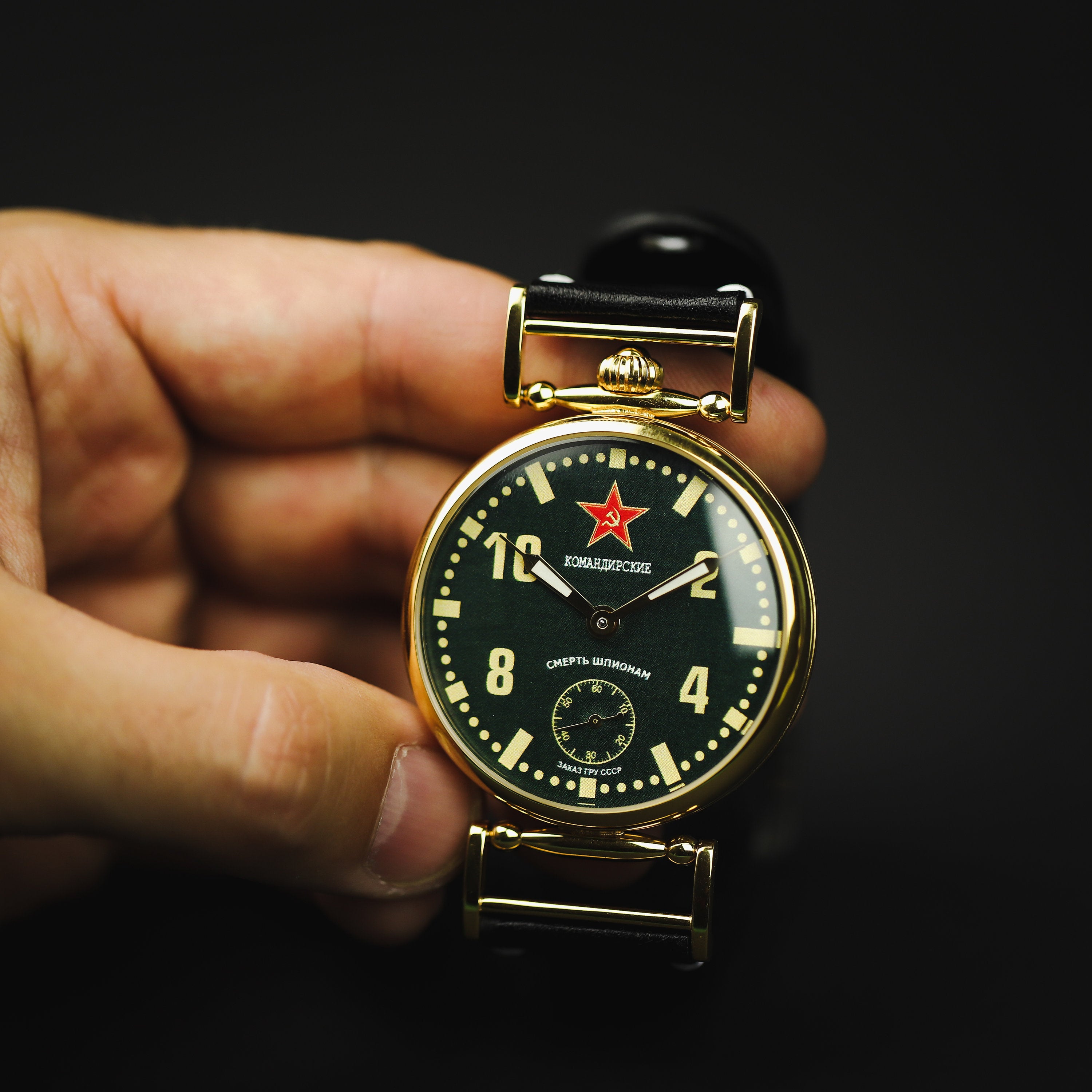 Men's Vintage Soviet Komandirskie Watch. Military mechanical watch 1990s.