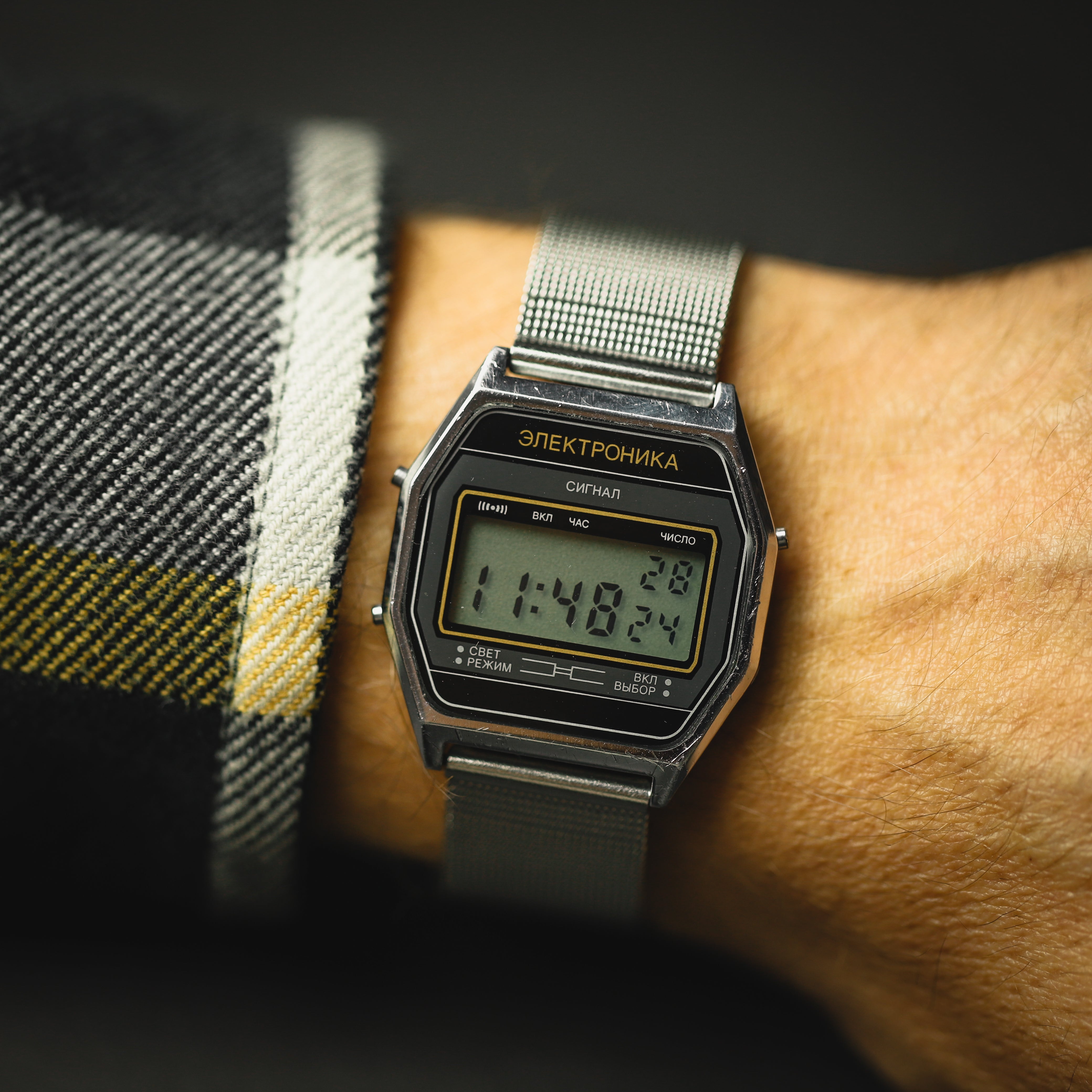 Vintage digital watch ELECTRONIKA 52B, LCD wristwatch, soviet quartz watch, sports gifts, USSR watch, electronic wristwatch, soviet watches